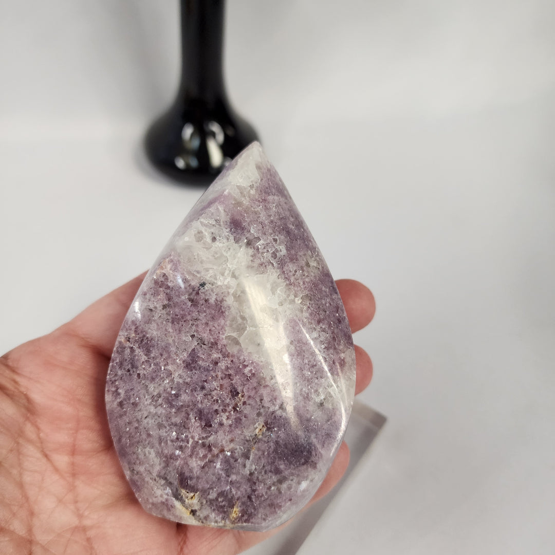 Lepidolite Flame CR26019
