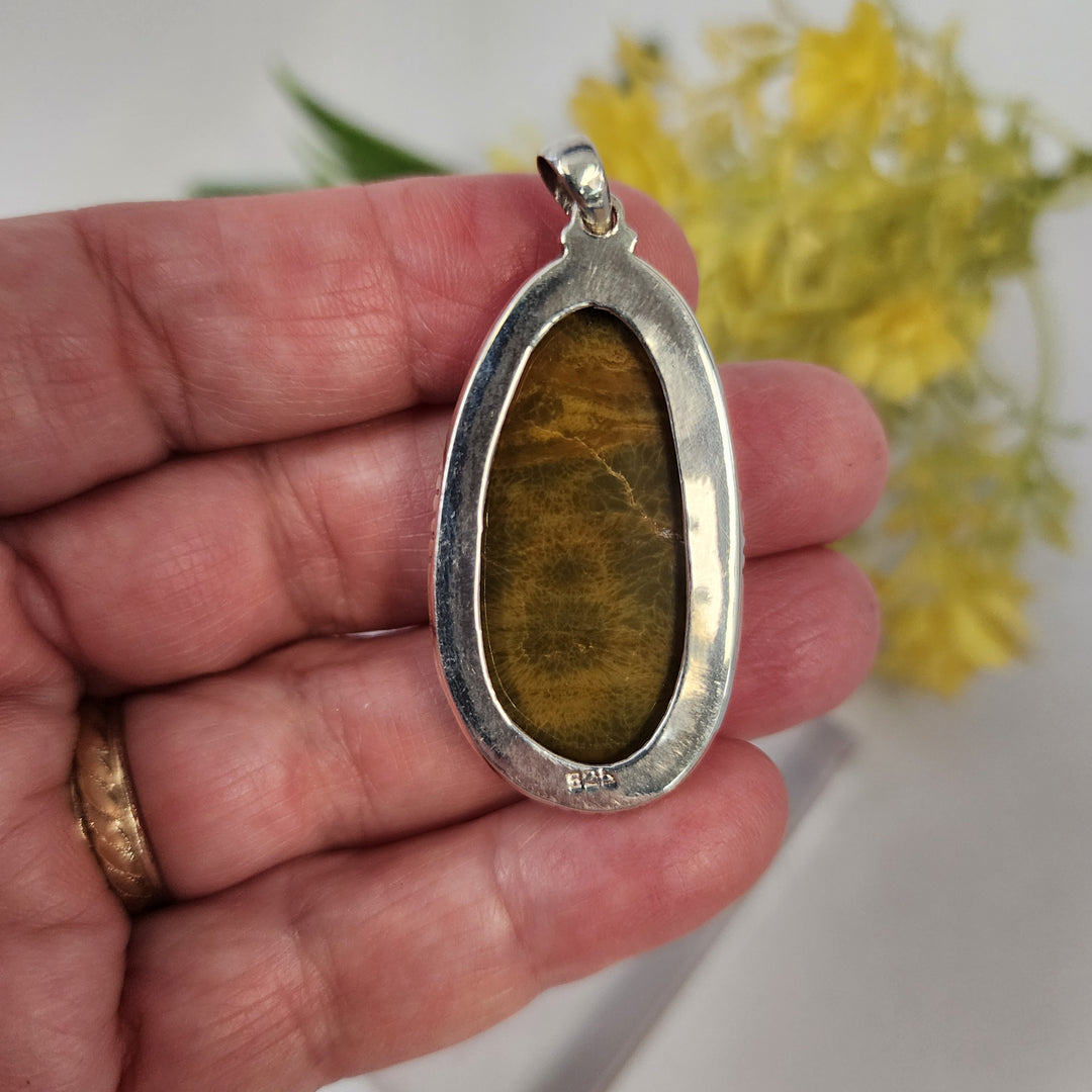 Flower Agate Pendant  -JDS26137