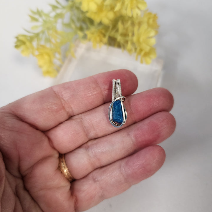 Apatite Wire Wrap pendant - CR26045