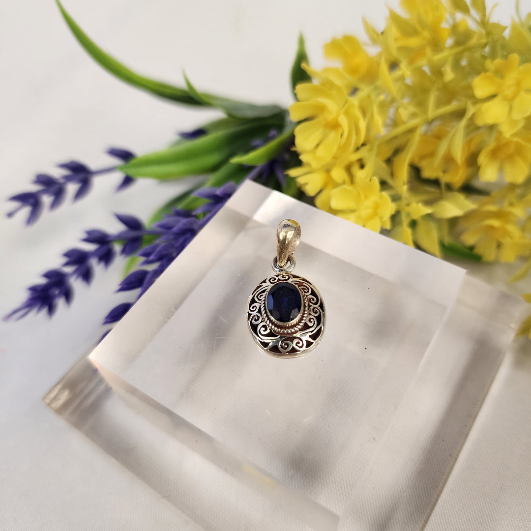 Sapphire Pendant  -JDS26105