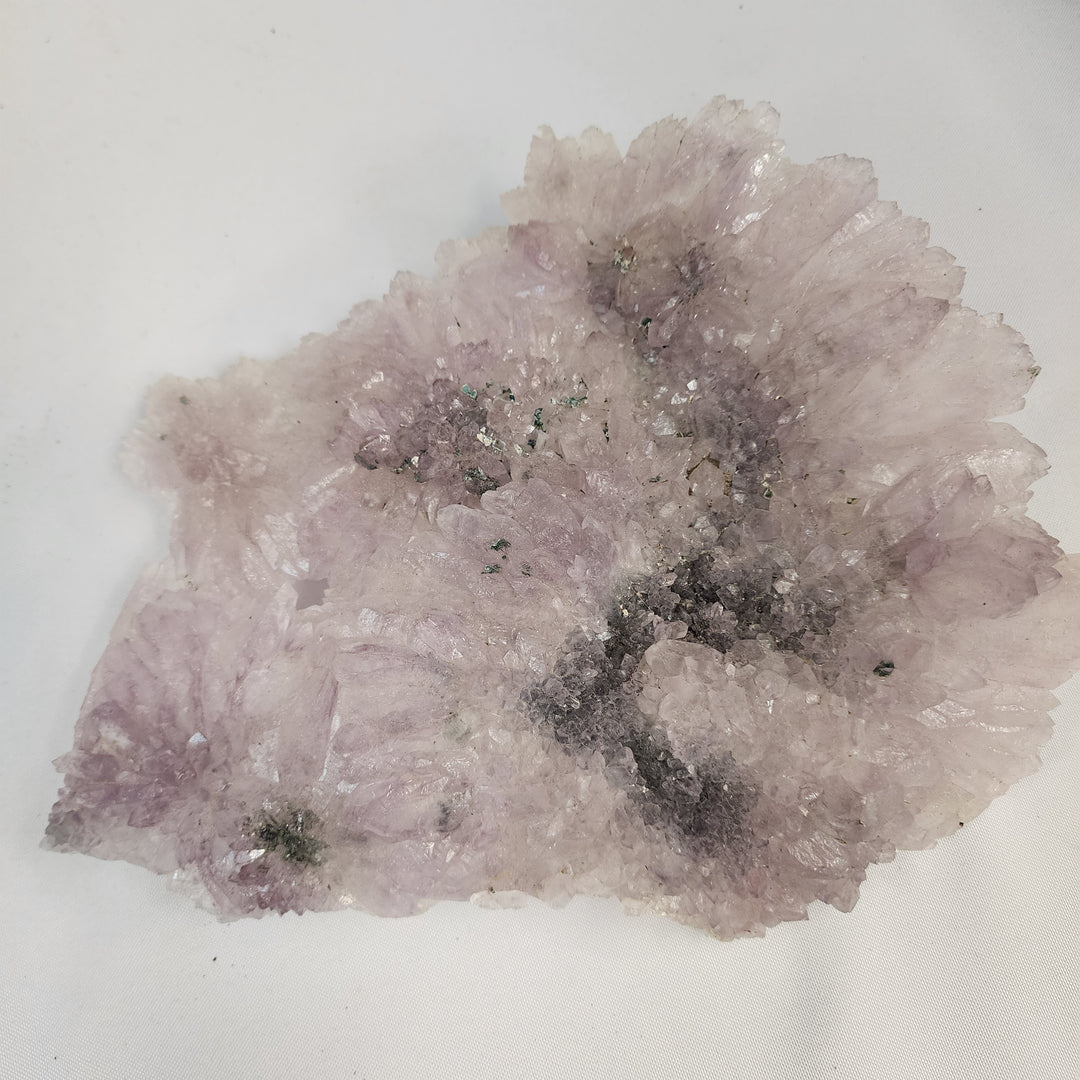 Amethyst Flower Plate MT26-002