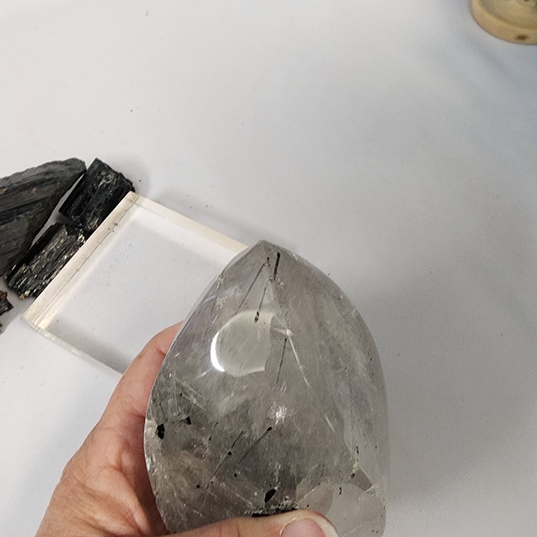 Black Tourmaline in Quartz-CR26044