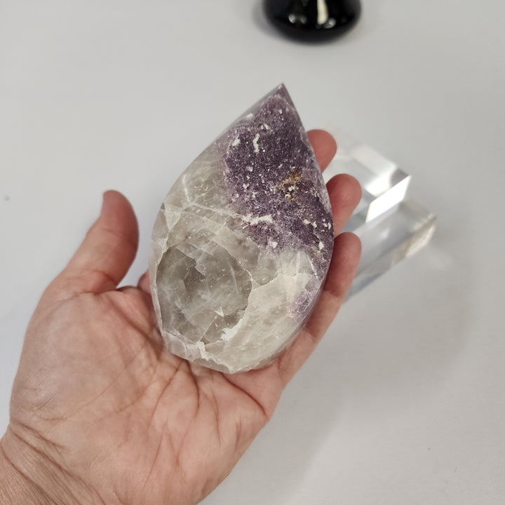 Lepidolite Flame CR26020