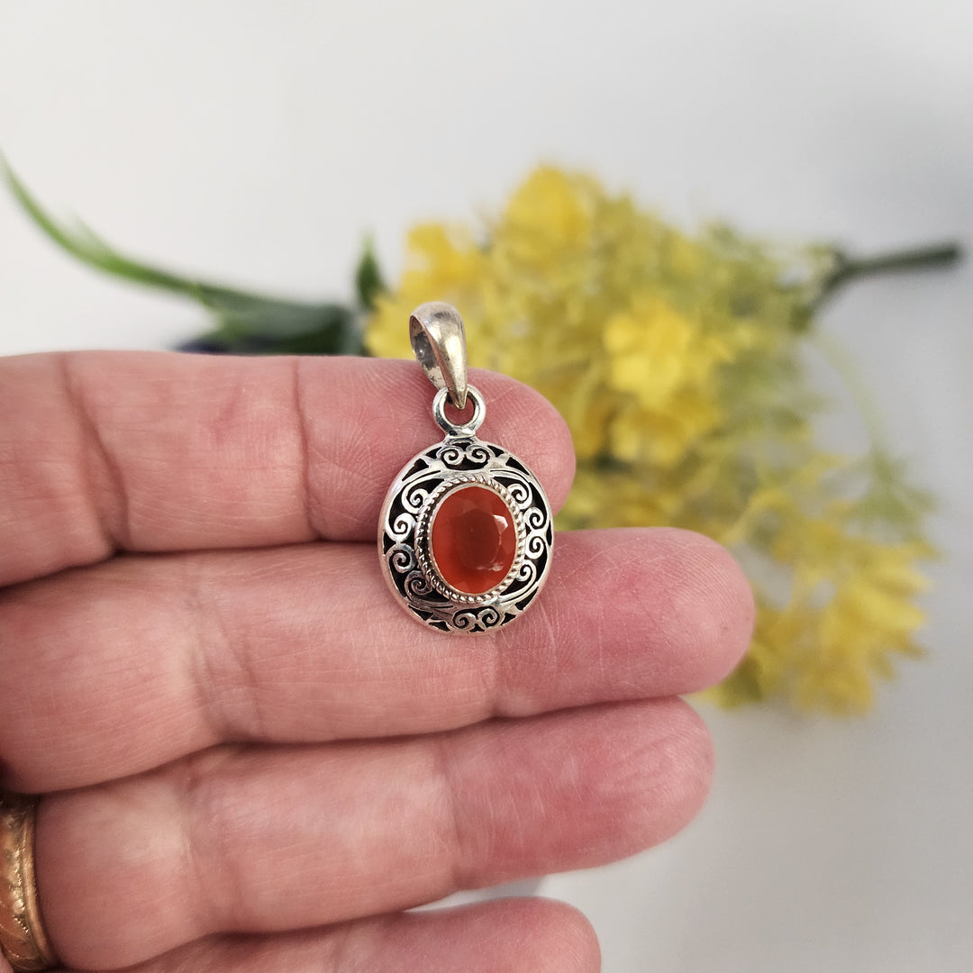 Carnelian Pendant  -JDS26115
