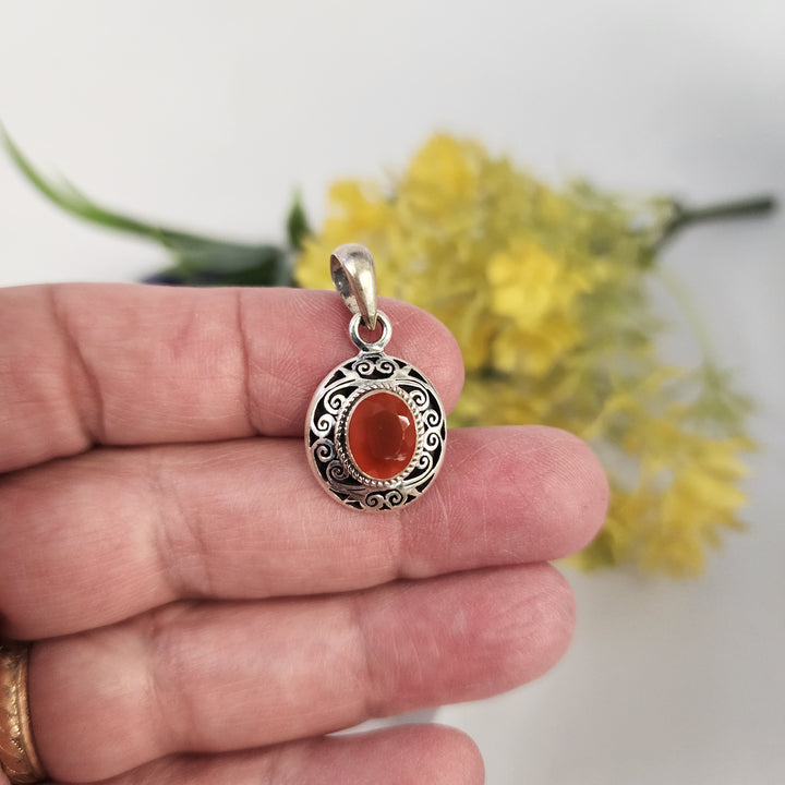Carnelian Pendant  -JDS26115
