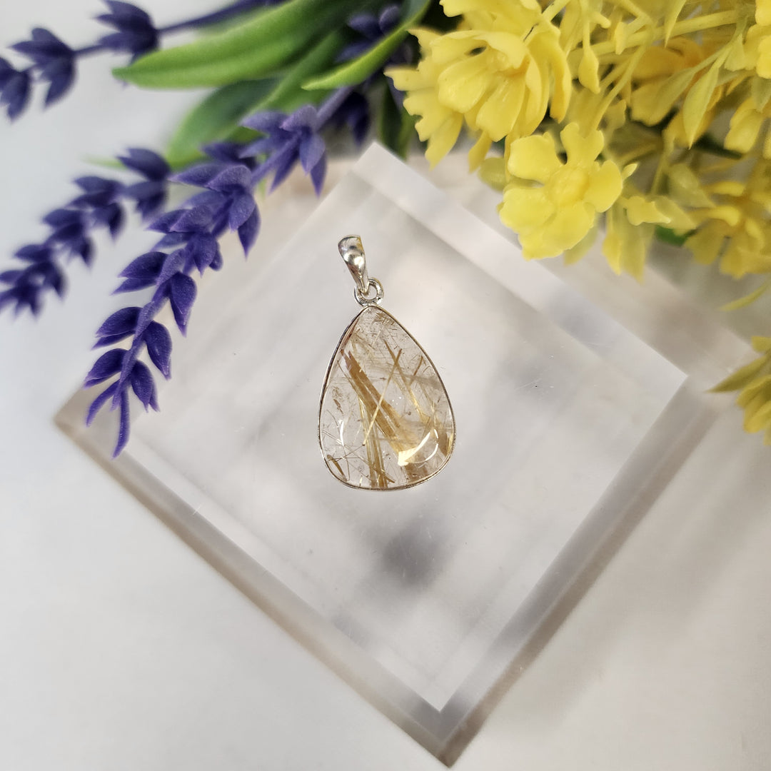 Rutilated Quartz Pendant  -JDS26117