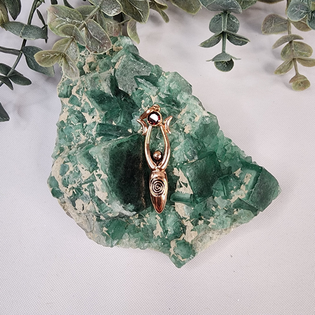 Triple Moon Goddess-MJ171