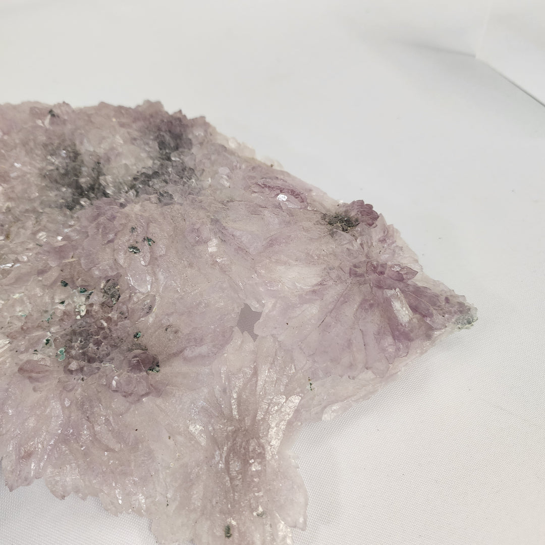 Amethyst Flower Plate MT26-002