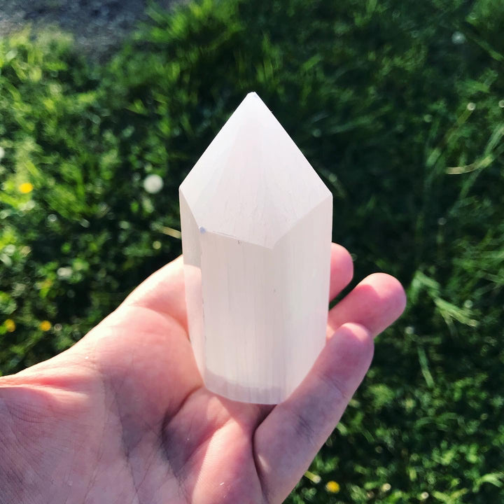 Selenite Generator Point  4"