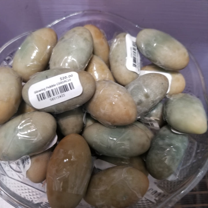Glowing Pebble CG102