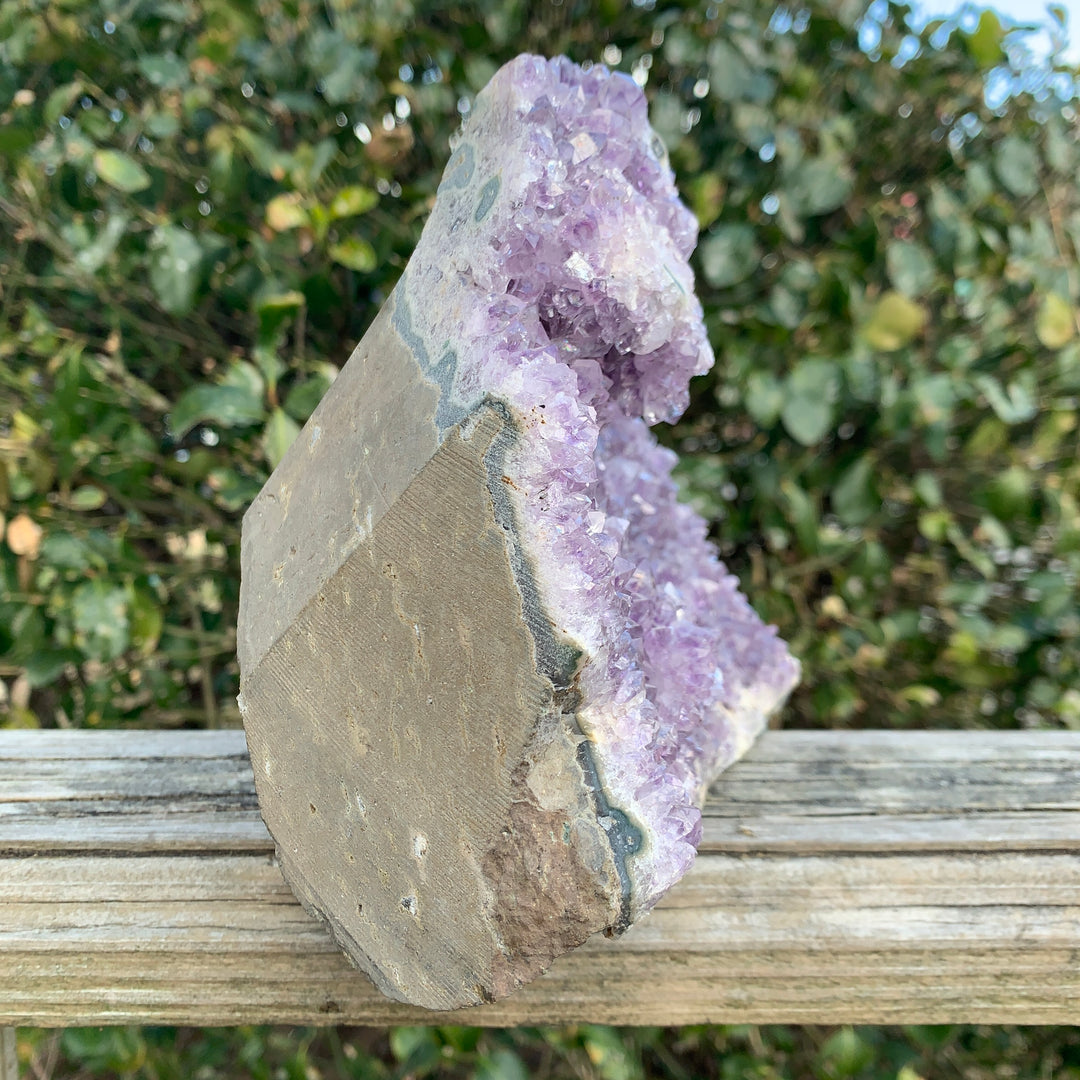 Amethyst Stand Up CCEC1182