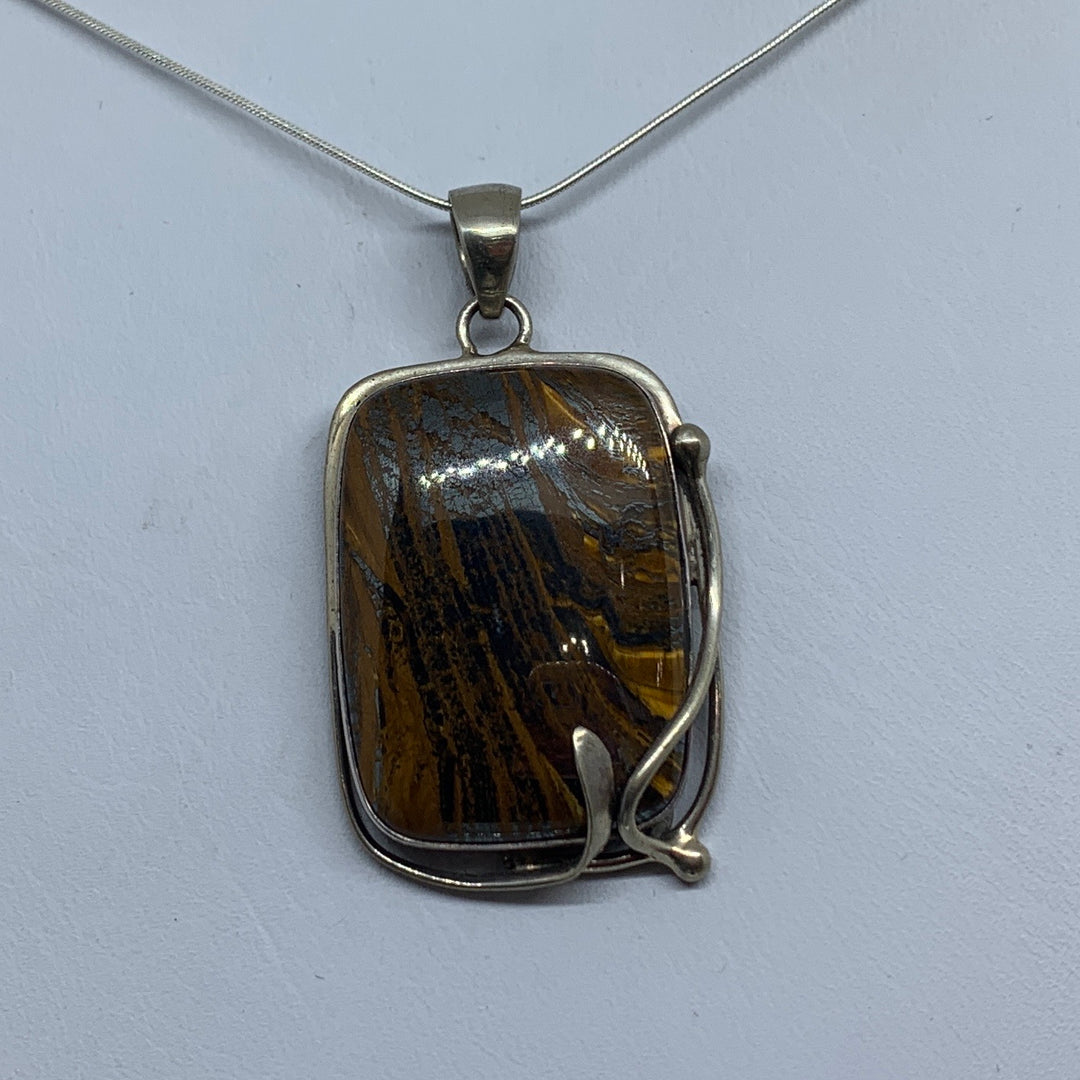 Tiger Eye Pendant SS P7