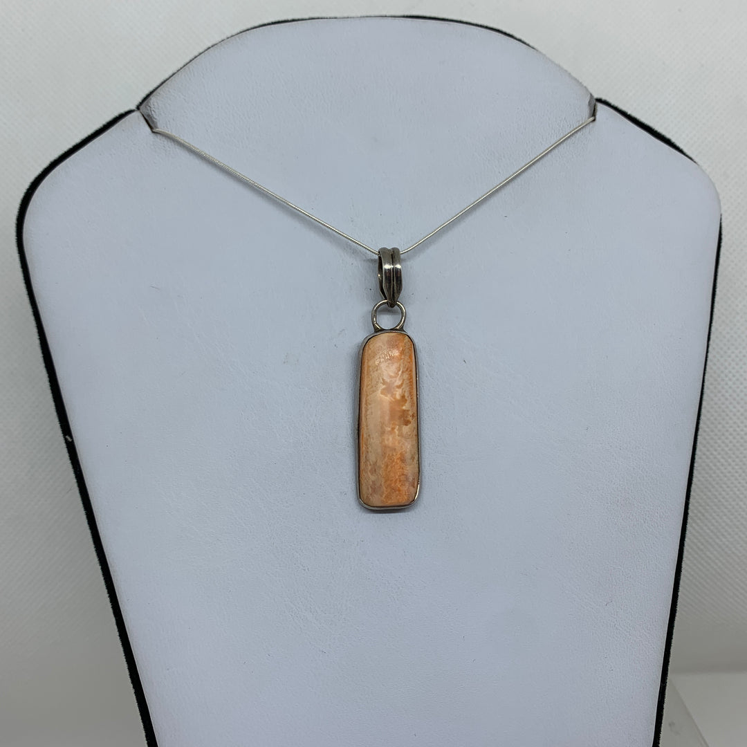 Orange Spiny Oyster Pendant SS P10