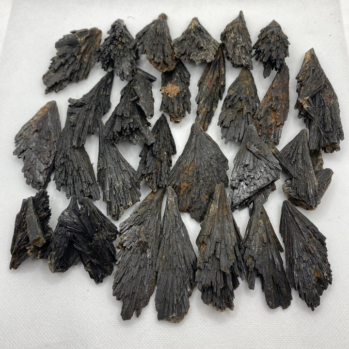 Kyanite (Black) Fan -FAN1-2