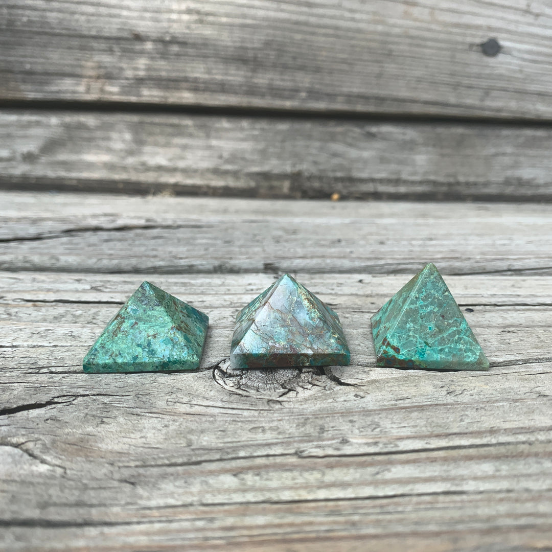 Chrysocolla Pyramid PY17-1