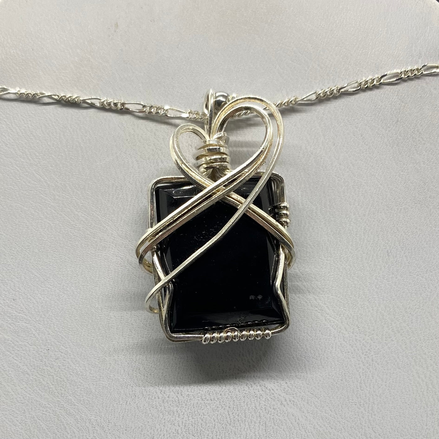 Wire Wrapped Resin SS Pendant-TM1516