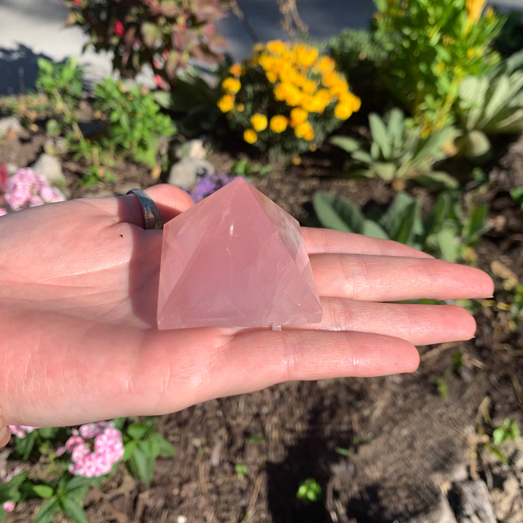 Rose Quartz Pyramid PY1-3