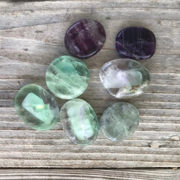 Fluorite Thumb Stone TS4