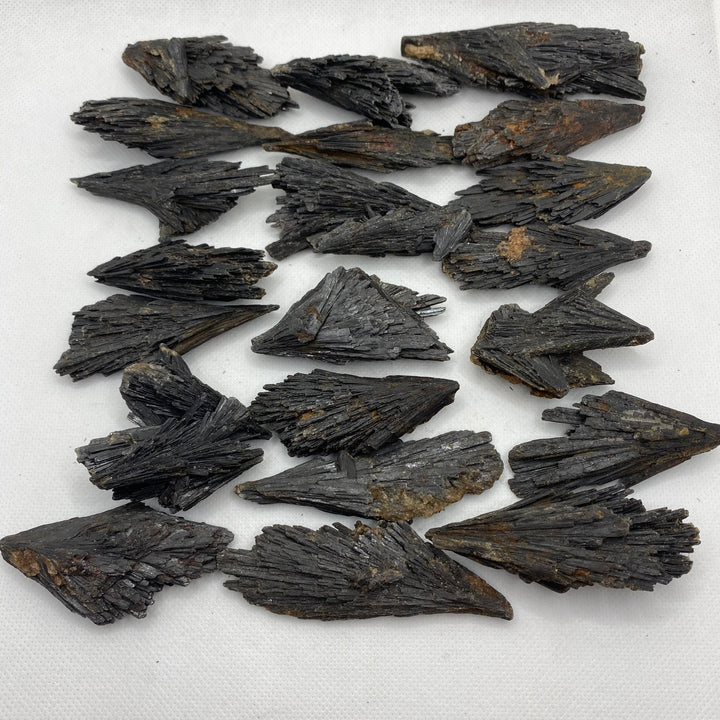 Kyanite (Black) Fan -FAN1-2