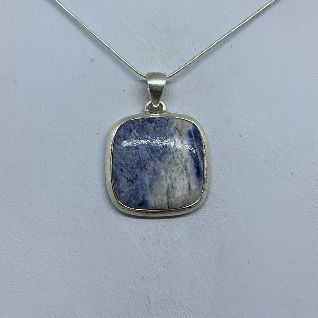 Sodalite Pendant-MN72 P14