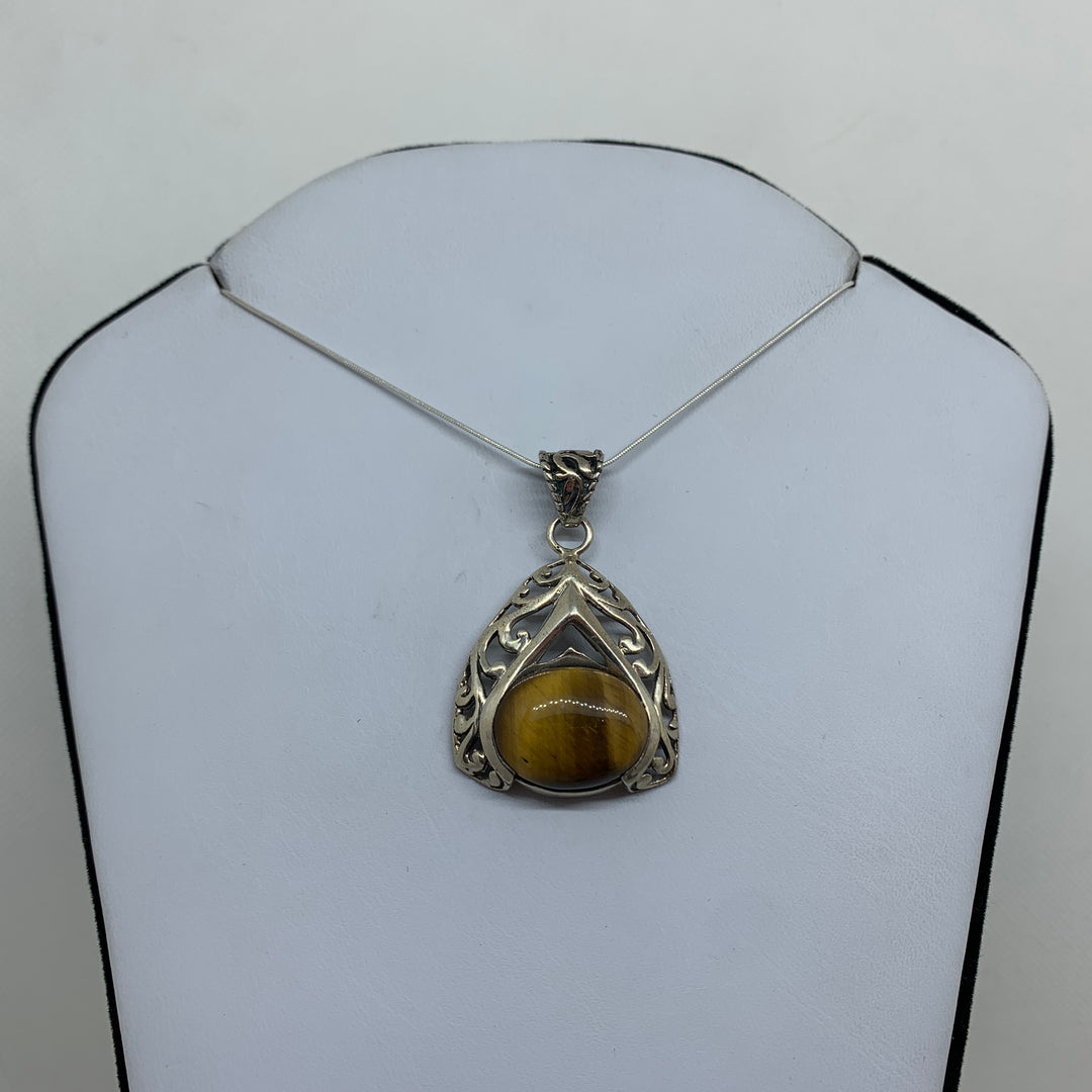 Tigers Eye Pendant SS CCEP167