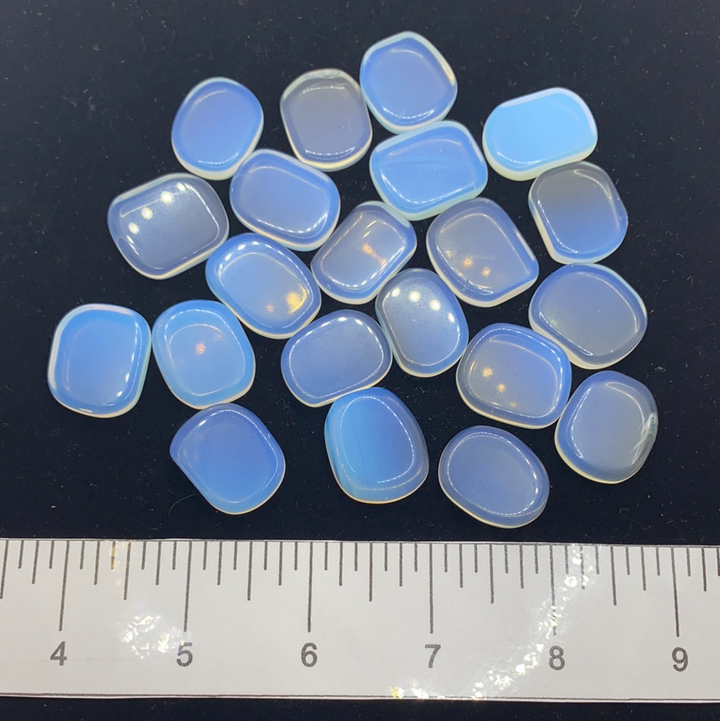 Opalite Thumb Stone JC65