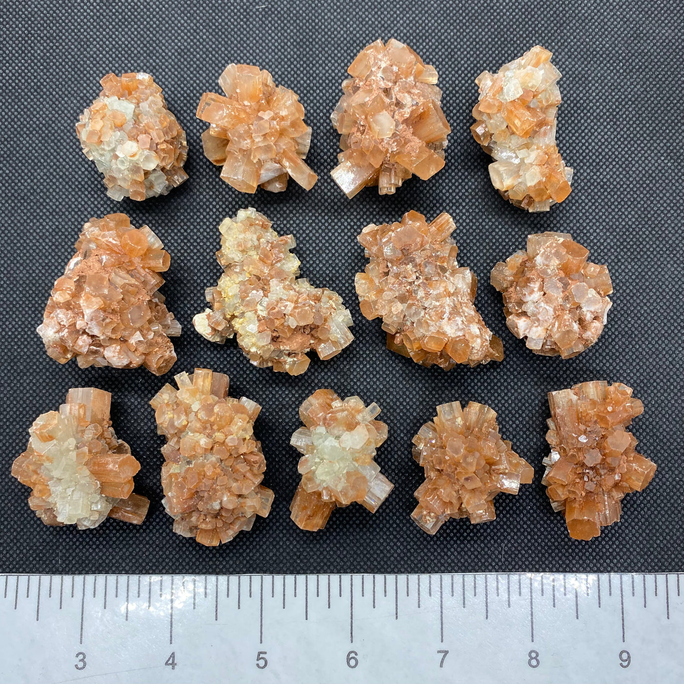 Aragonite Clusters V106