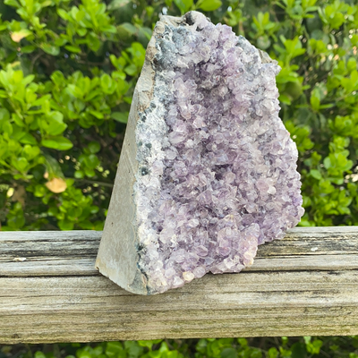 Amethyst Stand Up CCEC1179