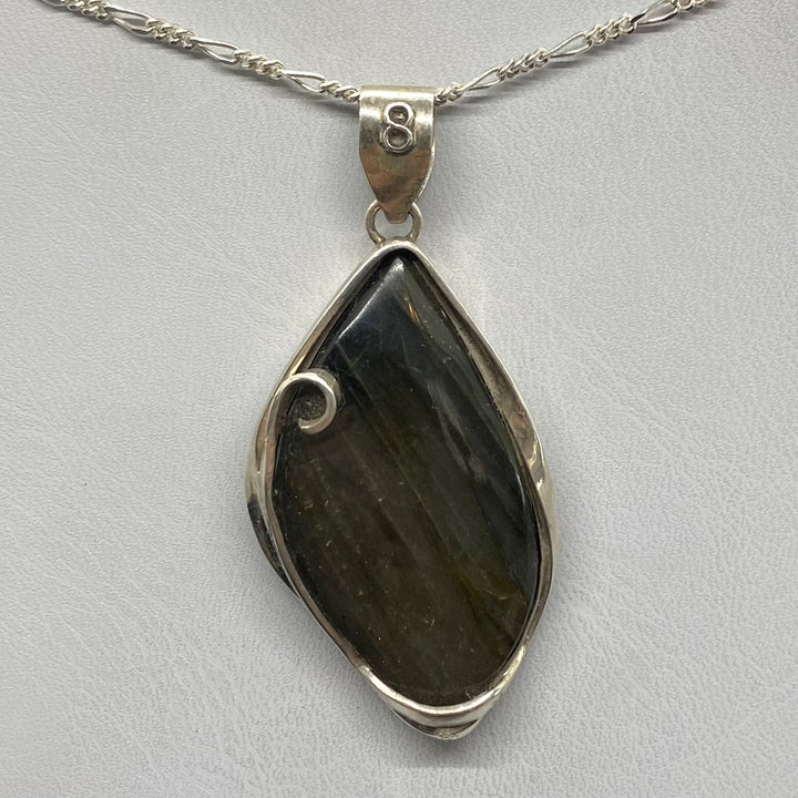 Labradorite pendant SS  -TM973