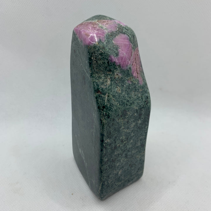 Ruby Zoisite CCEC015CM