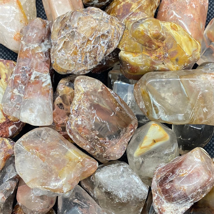 Quartz (Amphibole) X902