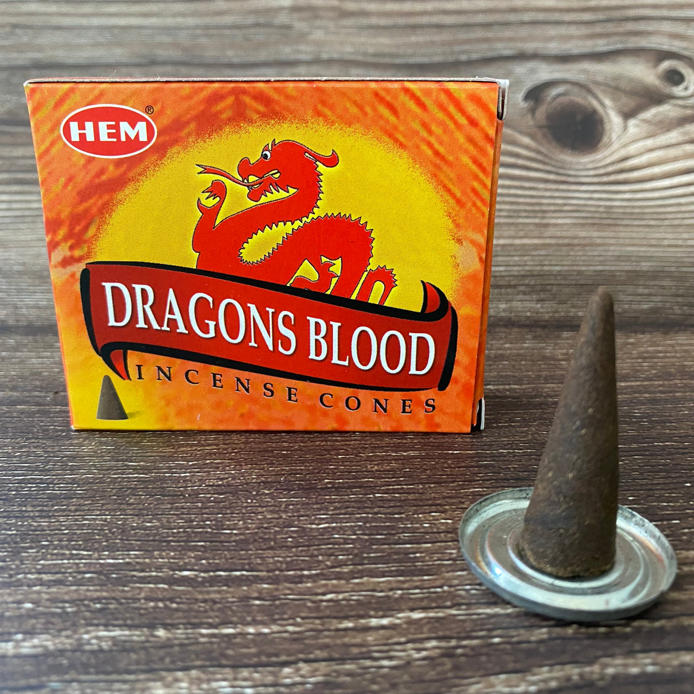 HEM - Dragons Blood Cone Incense (10 pack)
