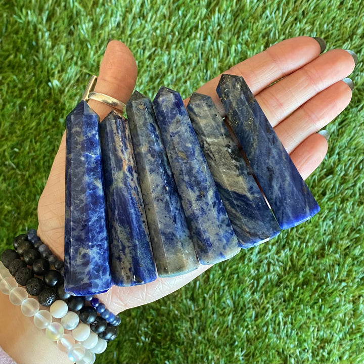 Sodalite Point PT12-1