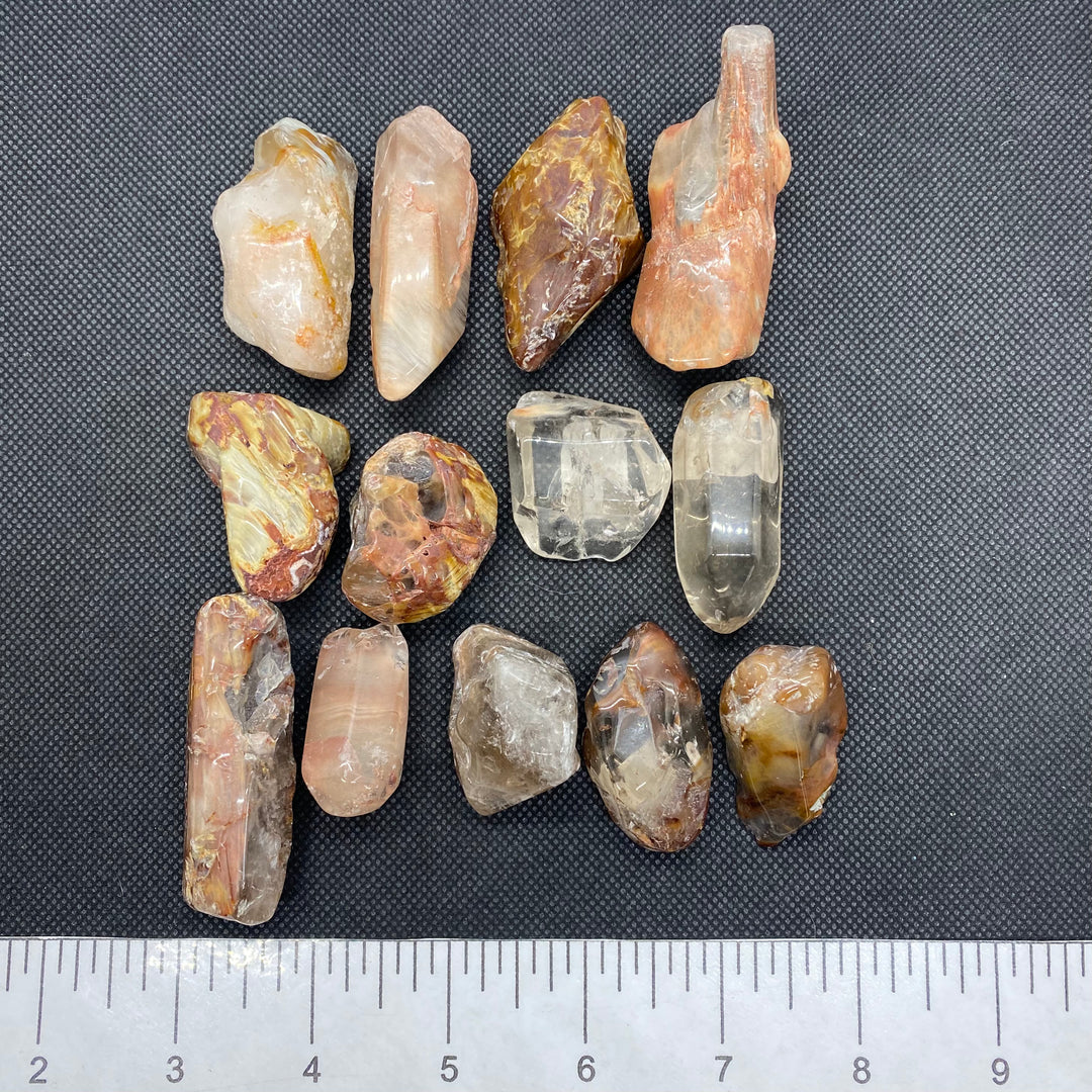 Quartz (Amphibole) X902