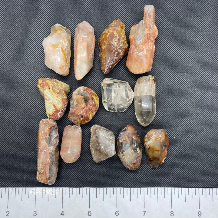 Quartz (Amphibole) X902