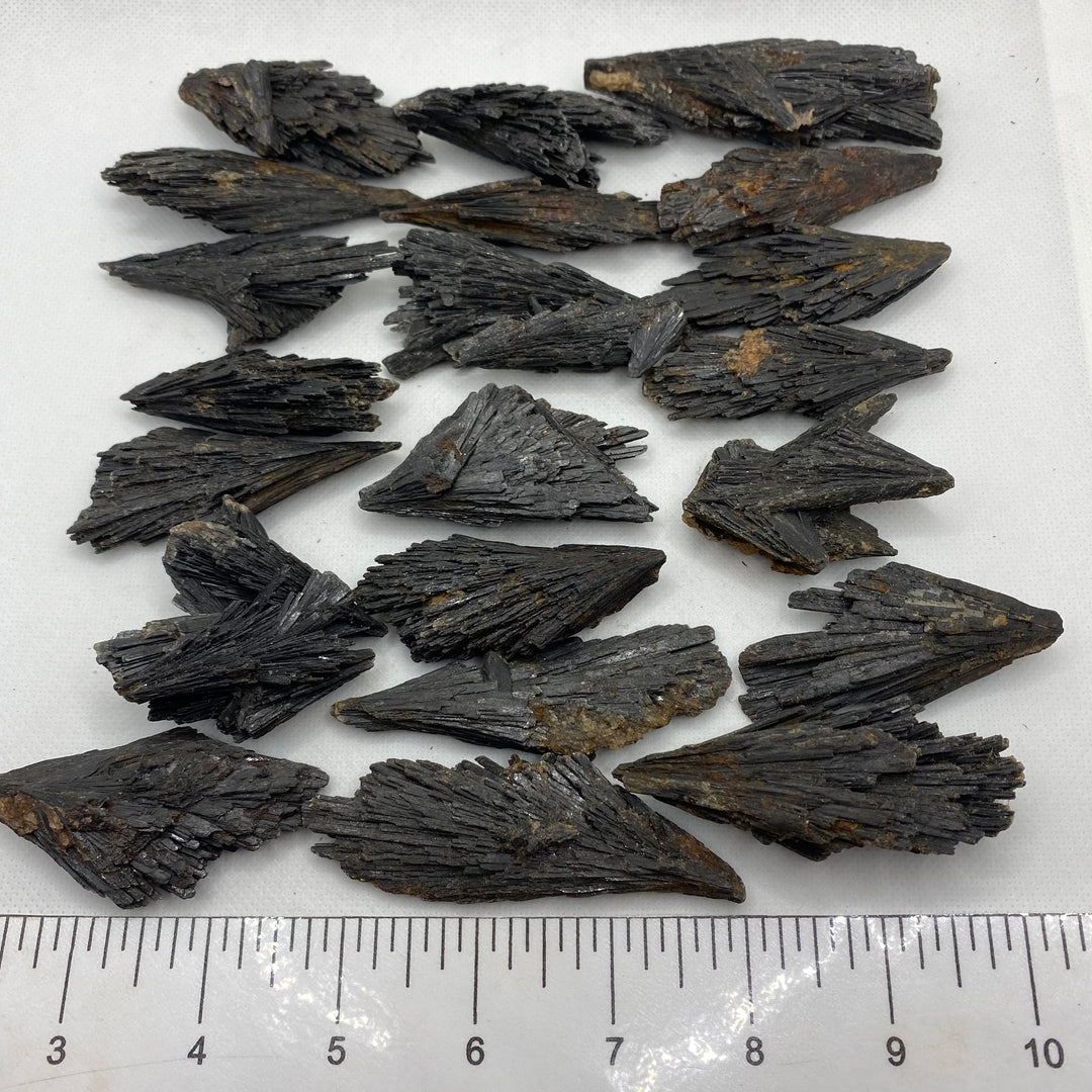 Kyanite (Black) Fan -FAN1-2