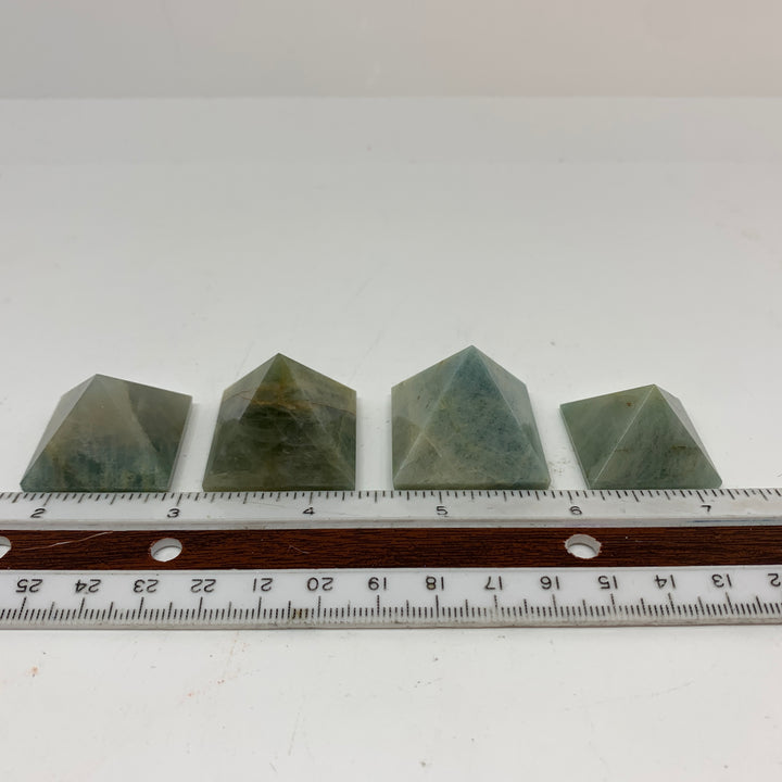 Aquamarine Pyramid PY15-1