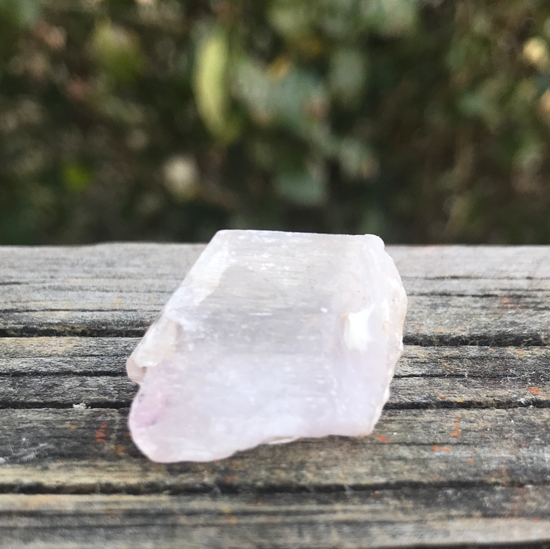 Hiddenite Spudomene WZ1096